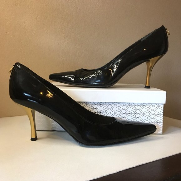 ST JOHN Black Soft Patent with Matte Gold Heel Pumps - Picture 3 of 15